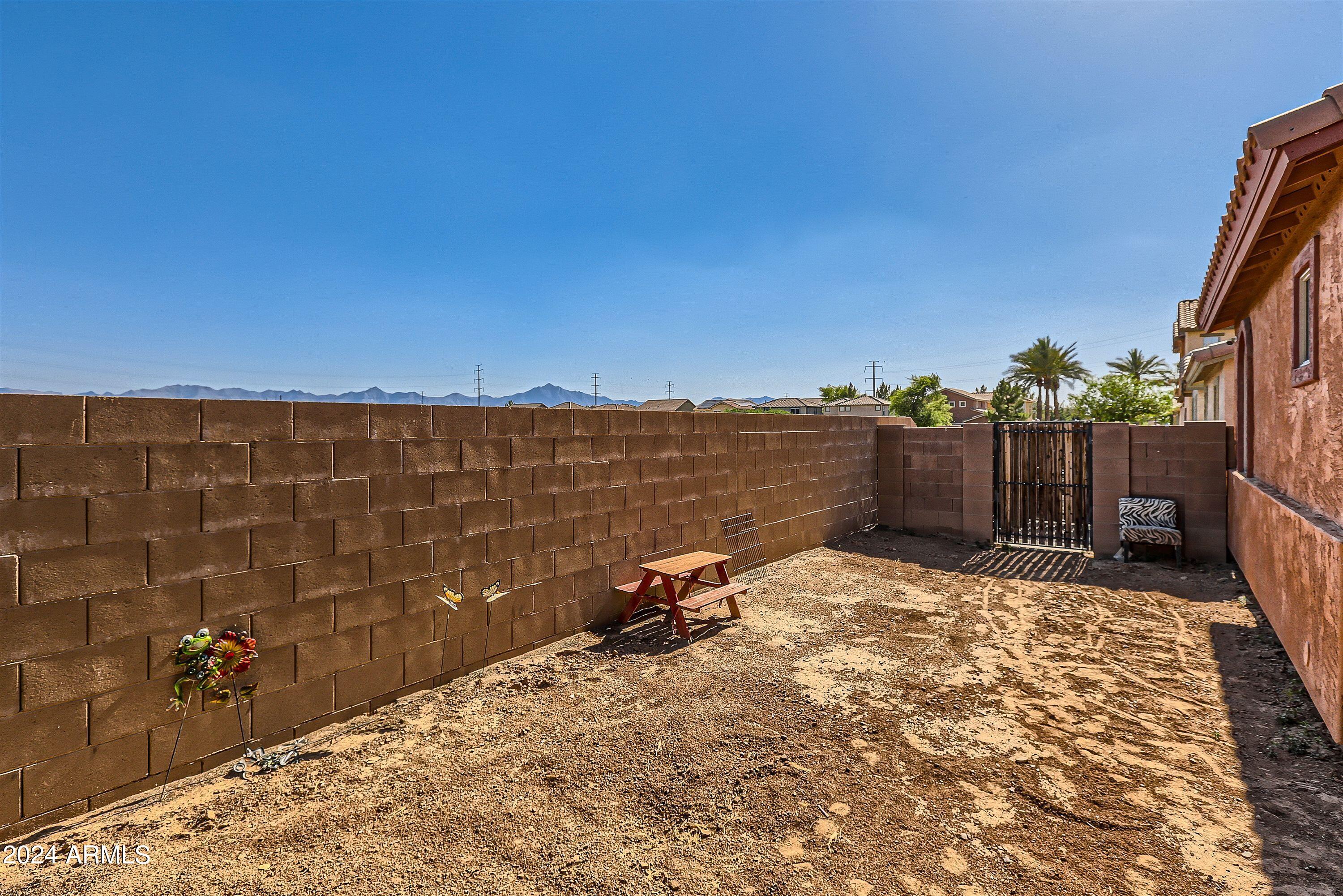 4729 West Fremont Rd. Laveen, AZ 85339 - Photo 24 of 27 4729 W Fremont Rd. - MLS Sized - 023 - 2