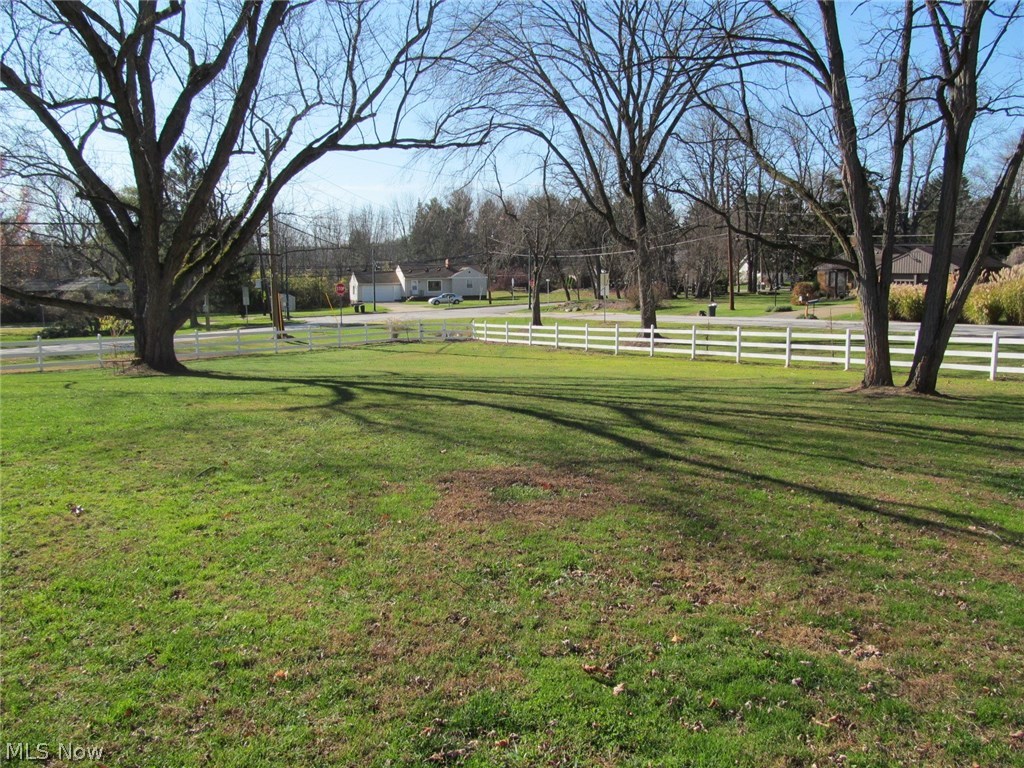 8565 Whitewood Road Brecksville, OH 44141 - Photo 22 of 23 Gallery Image 22