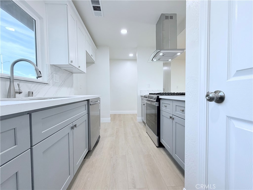 38835 Mesquite Road Palmdale, CA 93551 - Photo 4 of 30