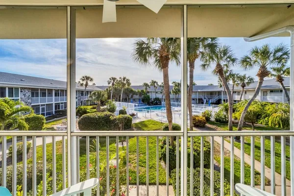 $2,800 | 500 South Washington Drive, Unit 18B, Sarasota, FL 34236