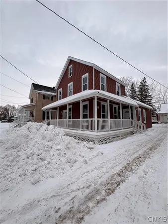 $1,100 | 11 Grove Avenue, Auburn, NY 13021