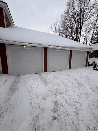 $1,100 | 11 Grove Avenue, Auburn, NY 13021