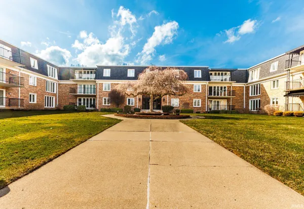 $109,000 | 4501 Wheeling Avenue, Unit 2311, Muncie, IN 47304