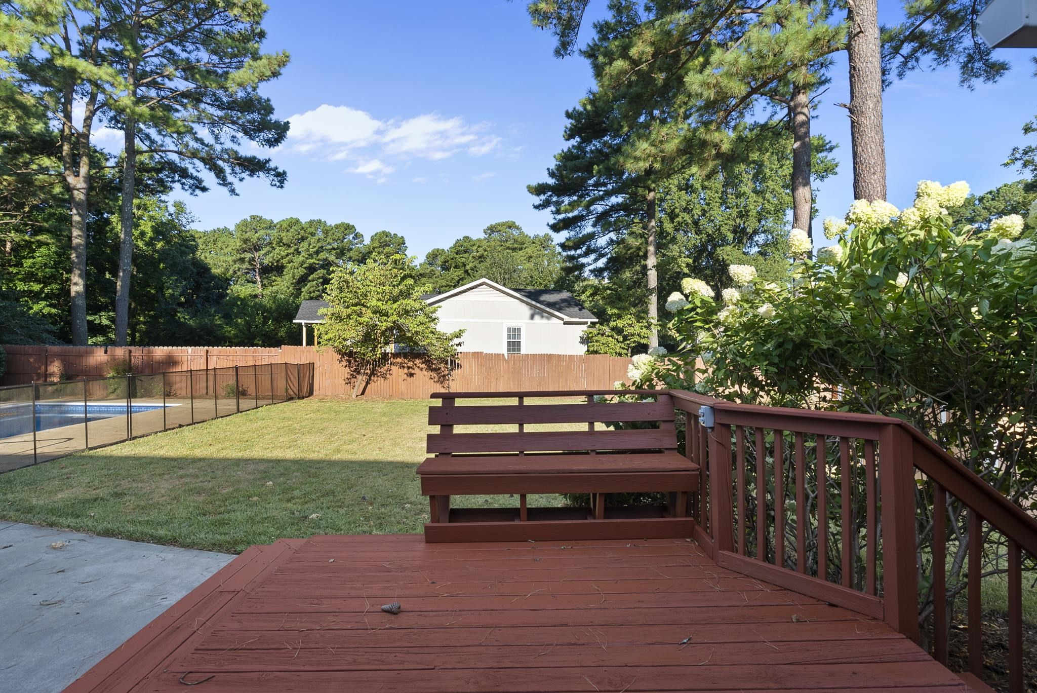 600 Merrie Road Raleigh, NC 27606 - Photo 27 of 33 Photo 27