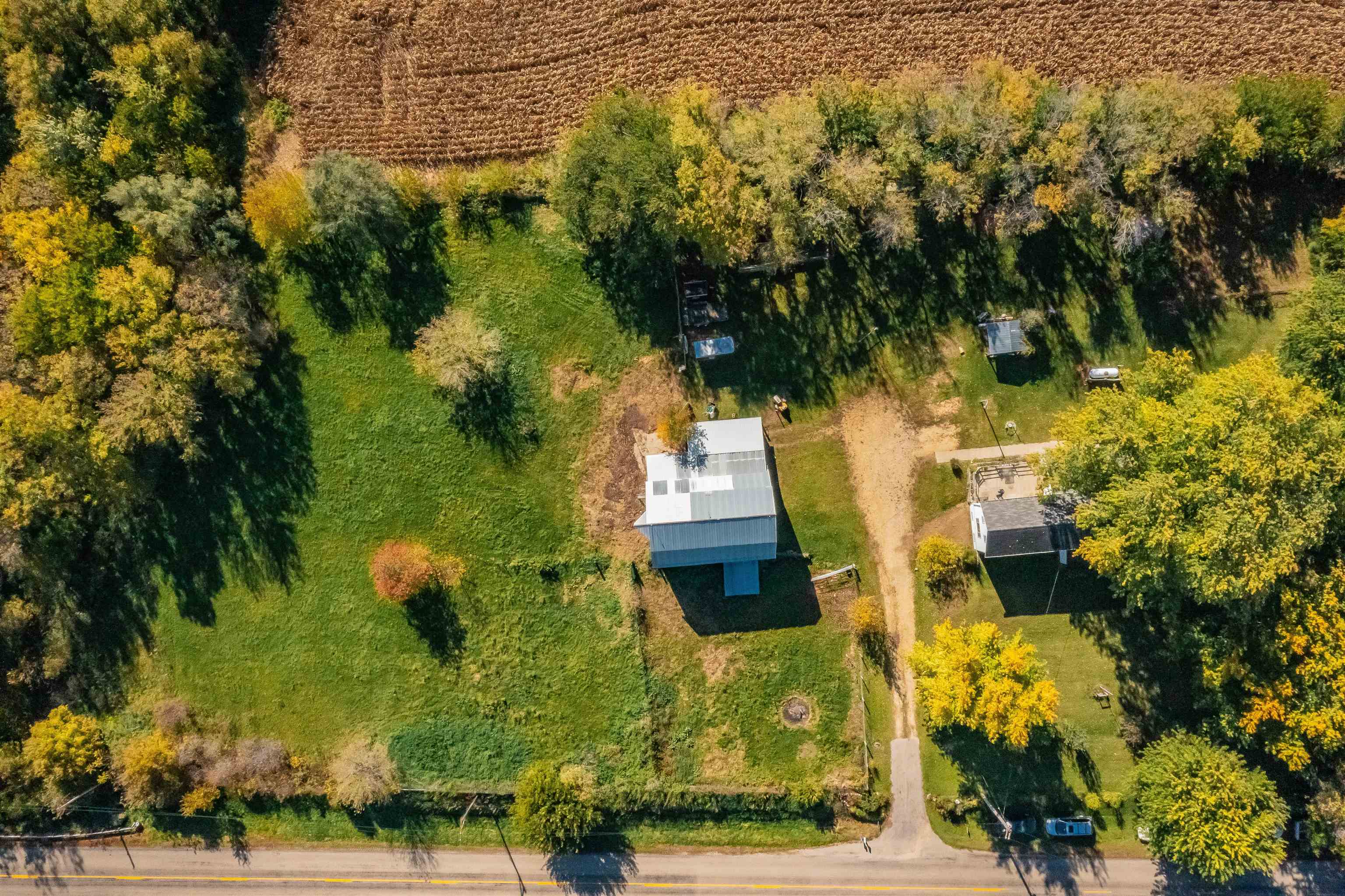 7719 West Coffman Road German Valley, IL 61039 - Photo 36 of 38 a view of a garden