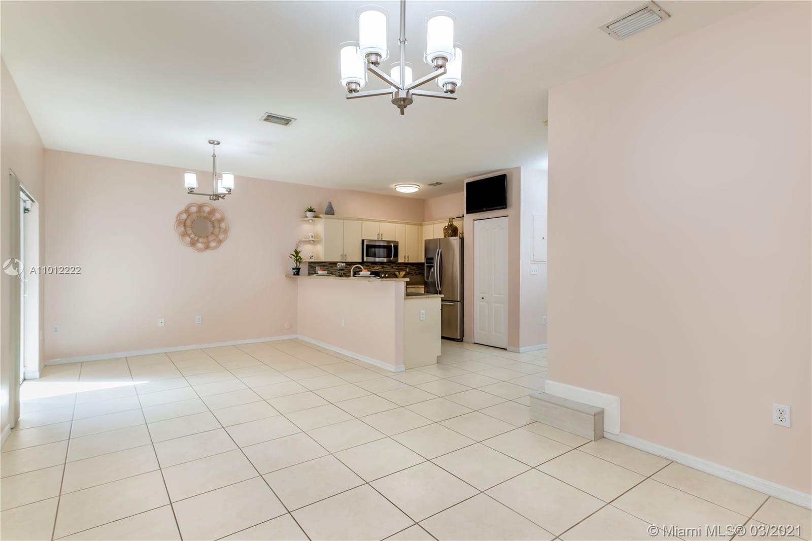 14339 Southwest 135th Court Miami, FL 33186 - Photo 13 of 47