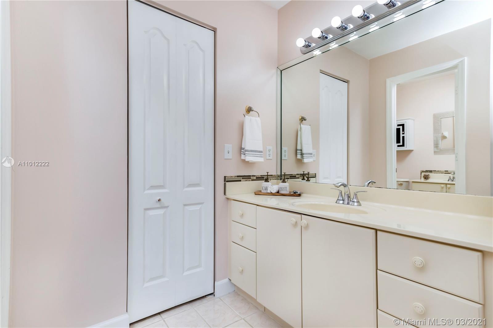 14339 Southwest 135th Court Miami, FL 33186 - Photo 32 of 47