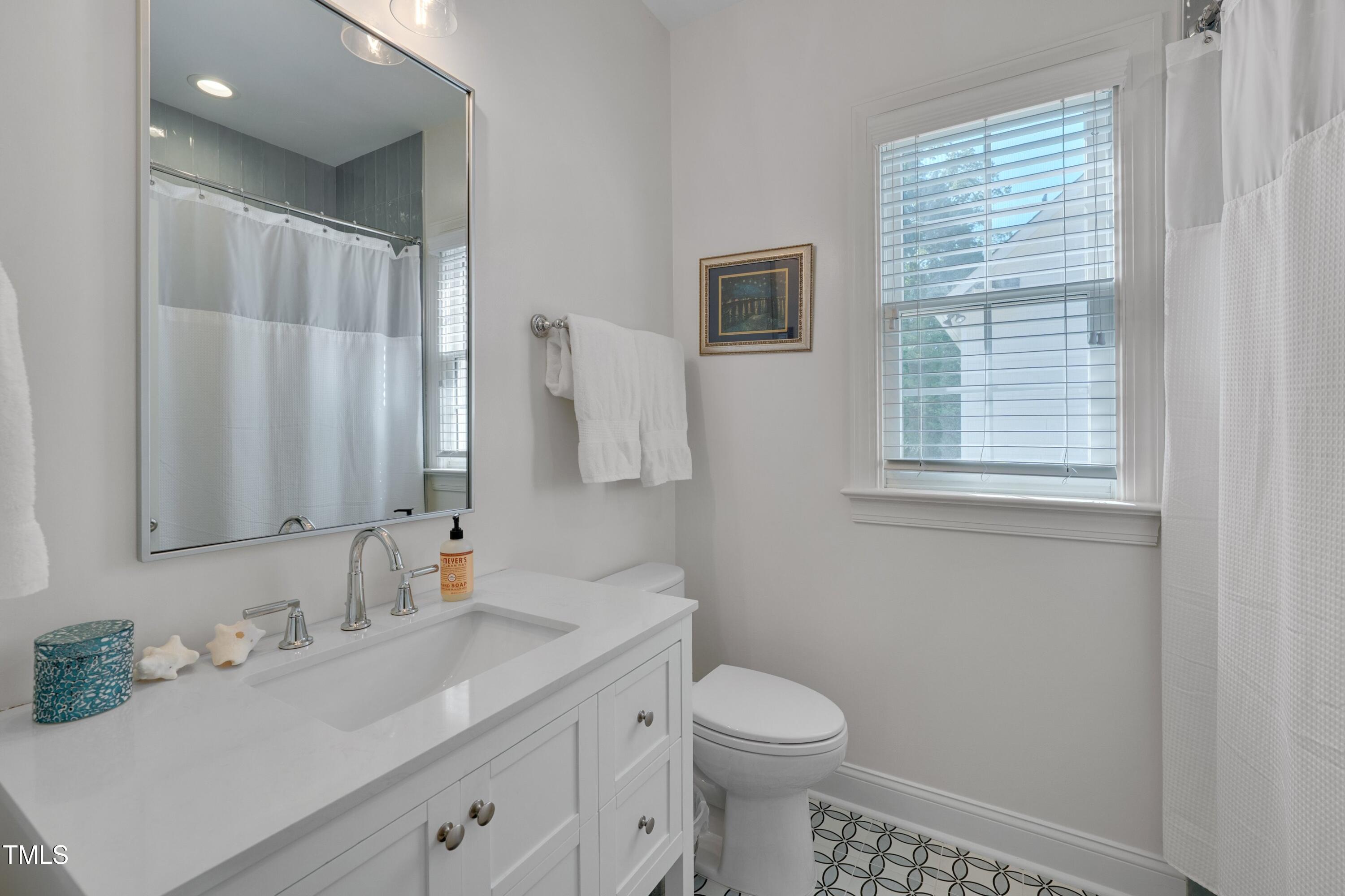 2306 Byrd Street Raleigh, NC 27608 - Photo 41 of 60 39-2306 Byrd April-39
