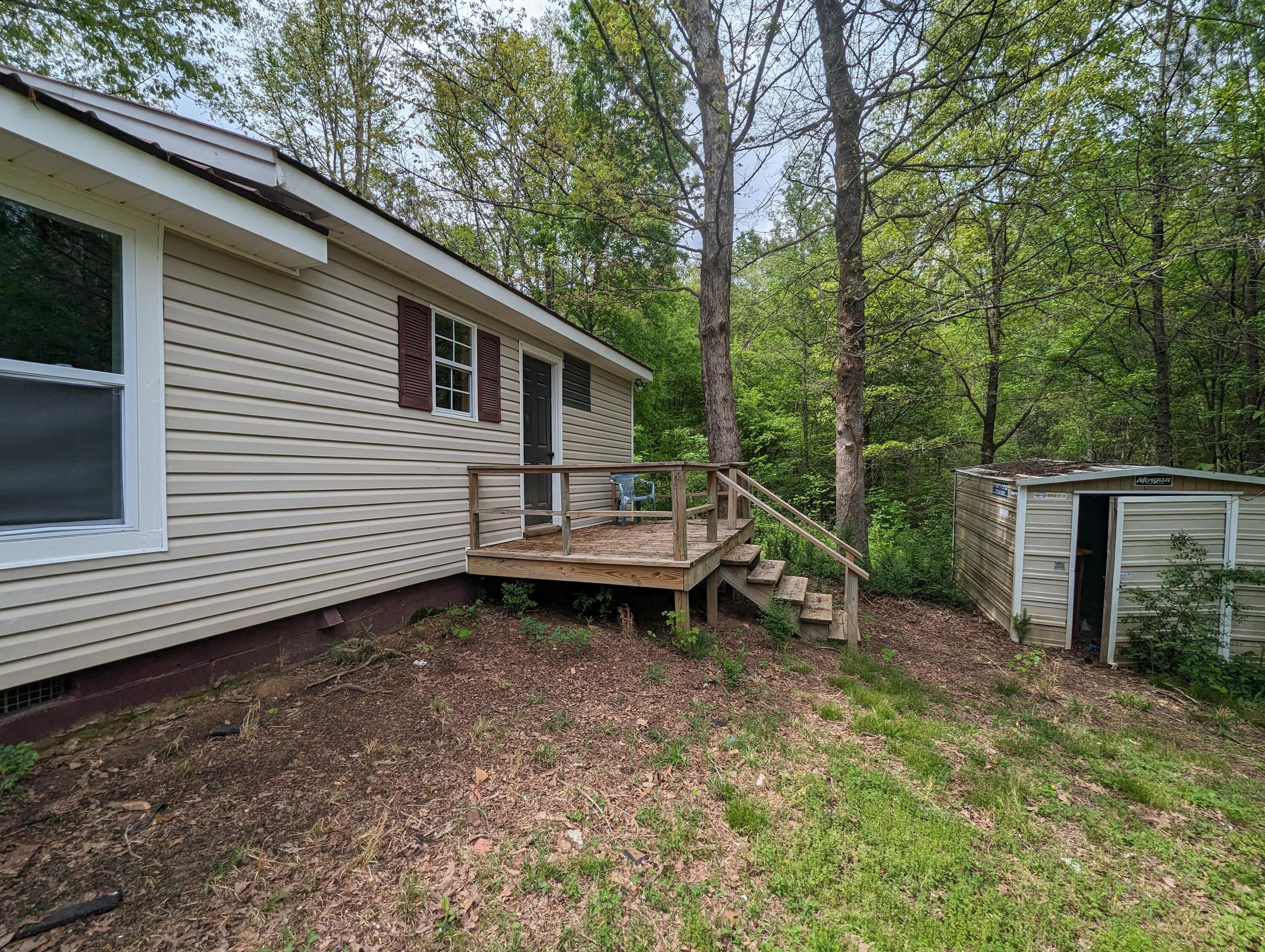 443 Friendship Road Ringgold, GA 30736 - Photo 3 of 16 20240419204306937029000000-o