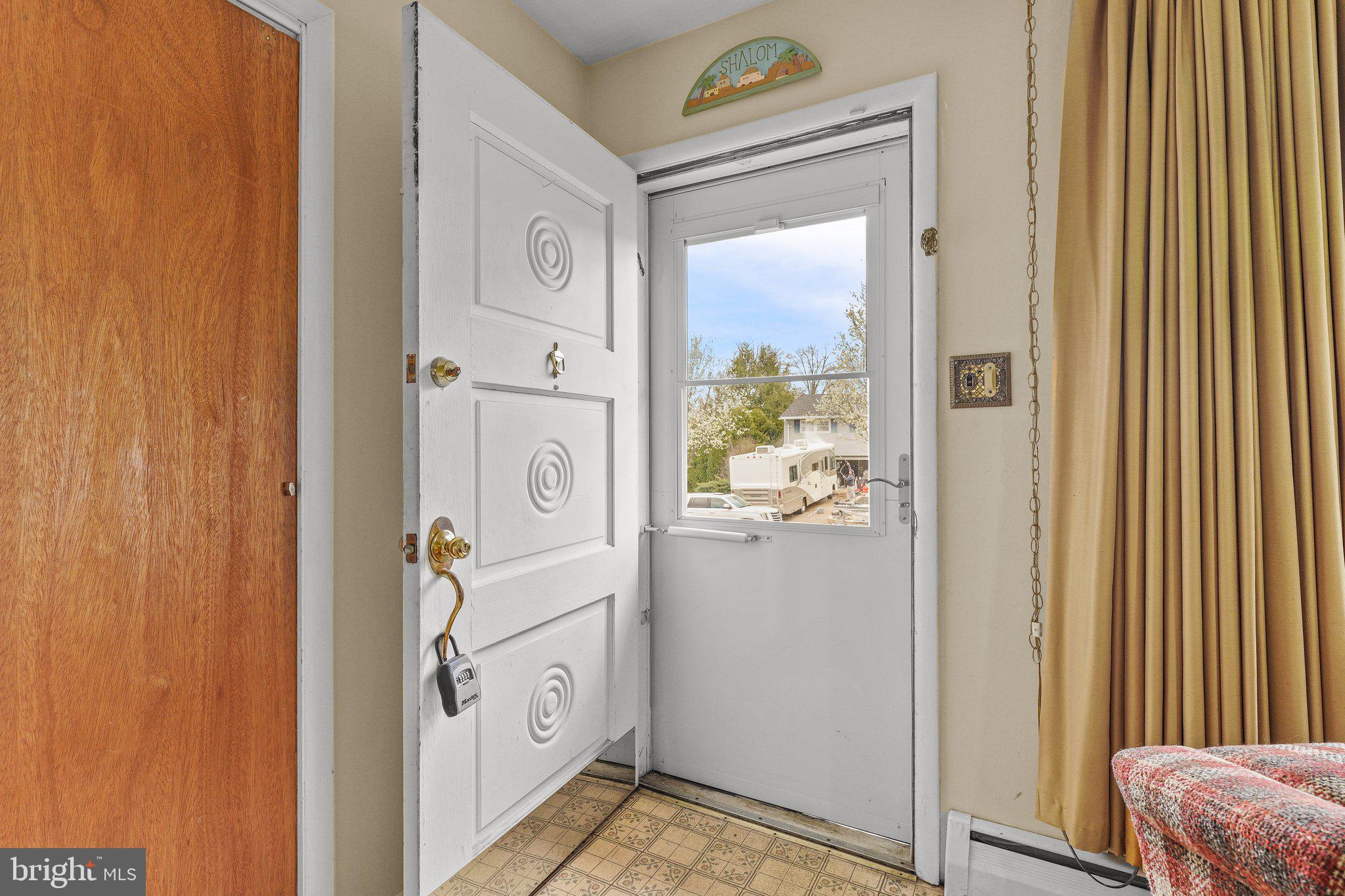 6 Rita Road Morrisville, PA 19067 - Photo 3 of 31 Gallery Image 3