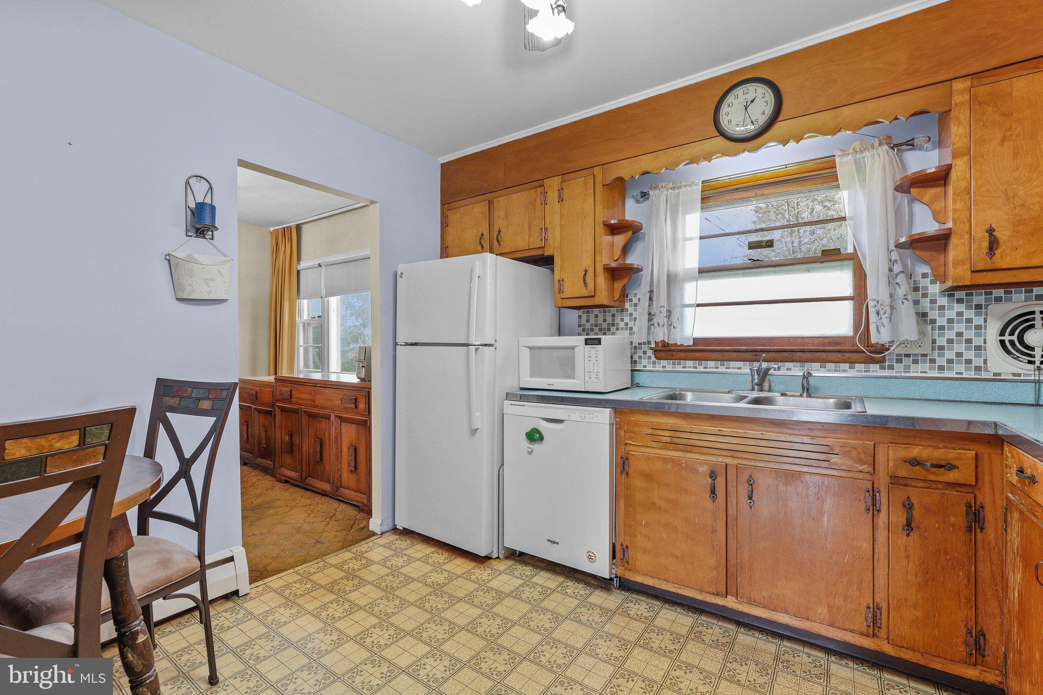 6 Rita Road Morrisville, PA 19067 - Photo 9 of 31 Gallery Image 9