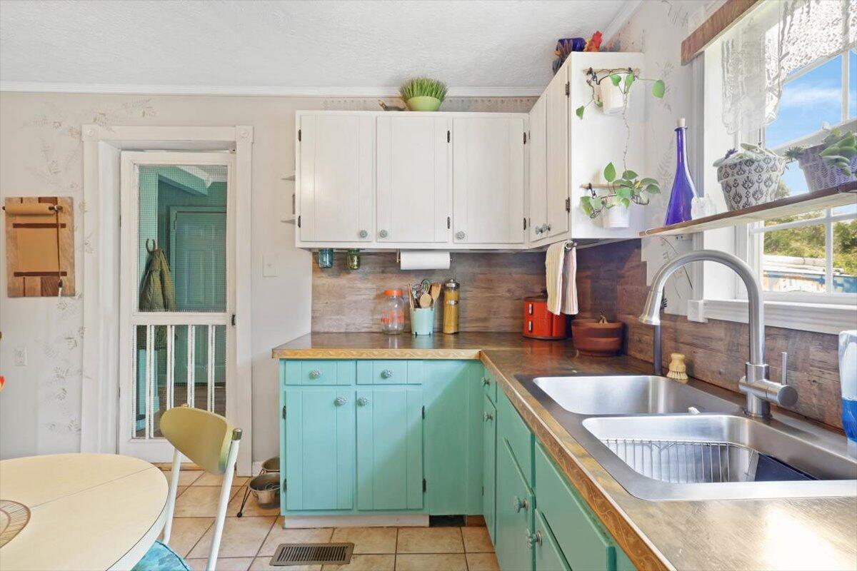 1015 Long Island Road New Hope, TN 37380 - Photo 6 of 51 06-Pinnacle Tour - 1015 Long Island - 07