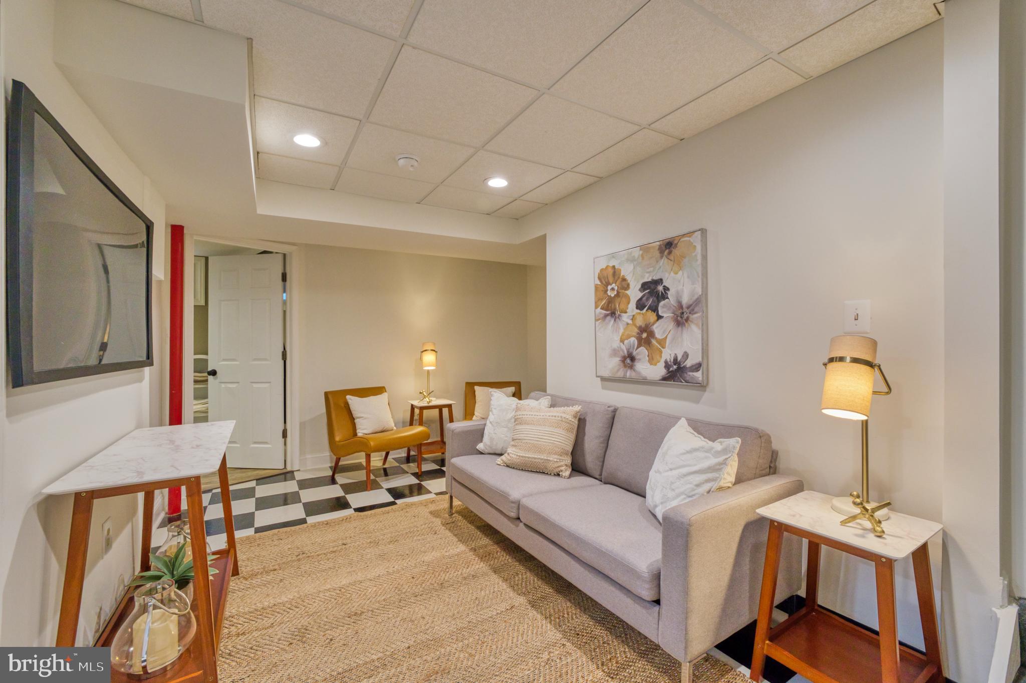 13392 Point Rider Lane Herndon, VA 20171 - Photo 30 of 67 Gallery Image 30