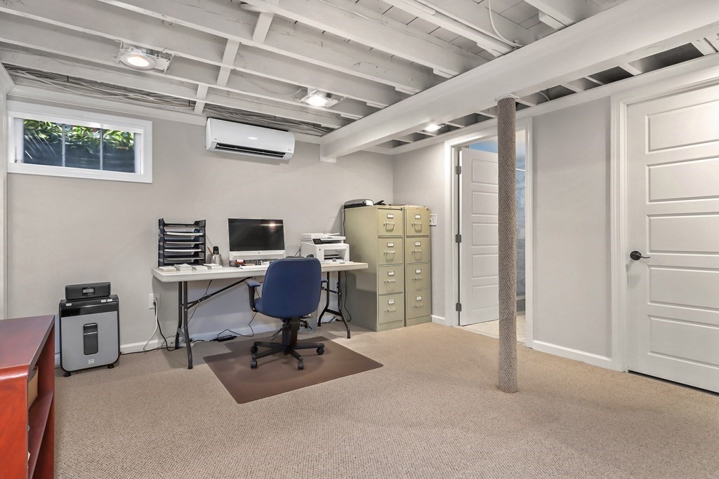 86 Croft Regis Road Westwood, MA 02090 - Photo 19 of 27 Gallery Image 19