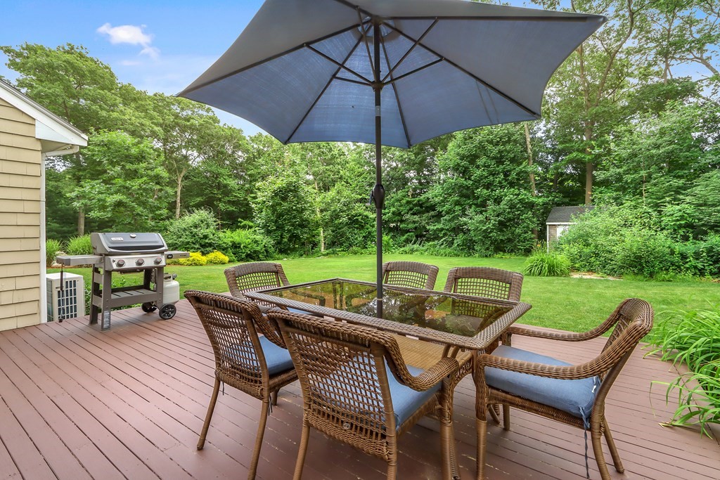 86 Croft Regis Road Westwood, MA 02090 - Photo 22 of 27 Gallery Image 22