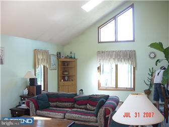 217 Rhoades Road Kutztown, PA 19530 - Photo 8 of 12 Gallery Image 8