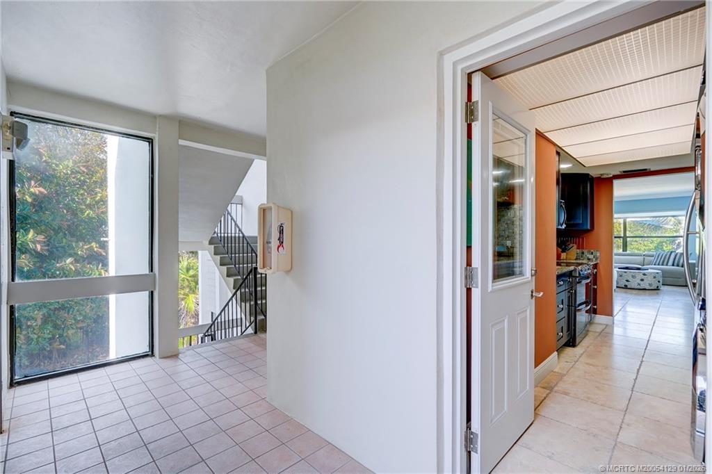 1289 Northeast Ocean Boulevard, Unit 7 Stuart, FL 34996 - Photo 20 of 31