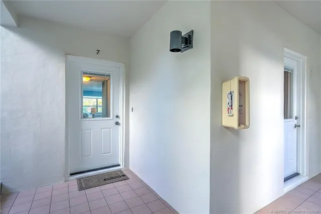 $775,000 | 1289 Northeast Ocean Boulevard, Unit 7, Stuart, FL 34996