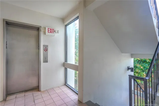 $775,000 | 1289 Northeast Ocean Boulevard, Unit 7, Stuart, FL 34996