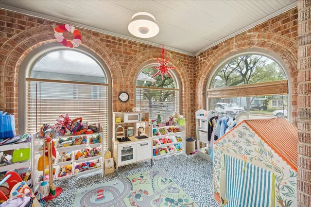 $1,200,000 | 1412 Marshall Street, Houston, TX 77006