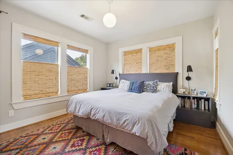 $1,200,000 | 1412 Marshall Street, Houston, TX 77006