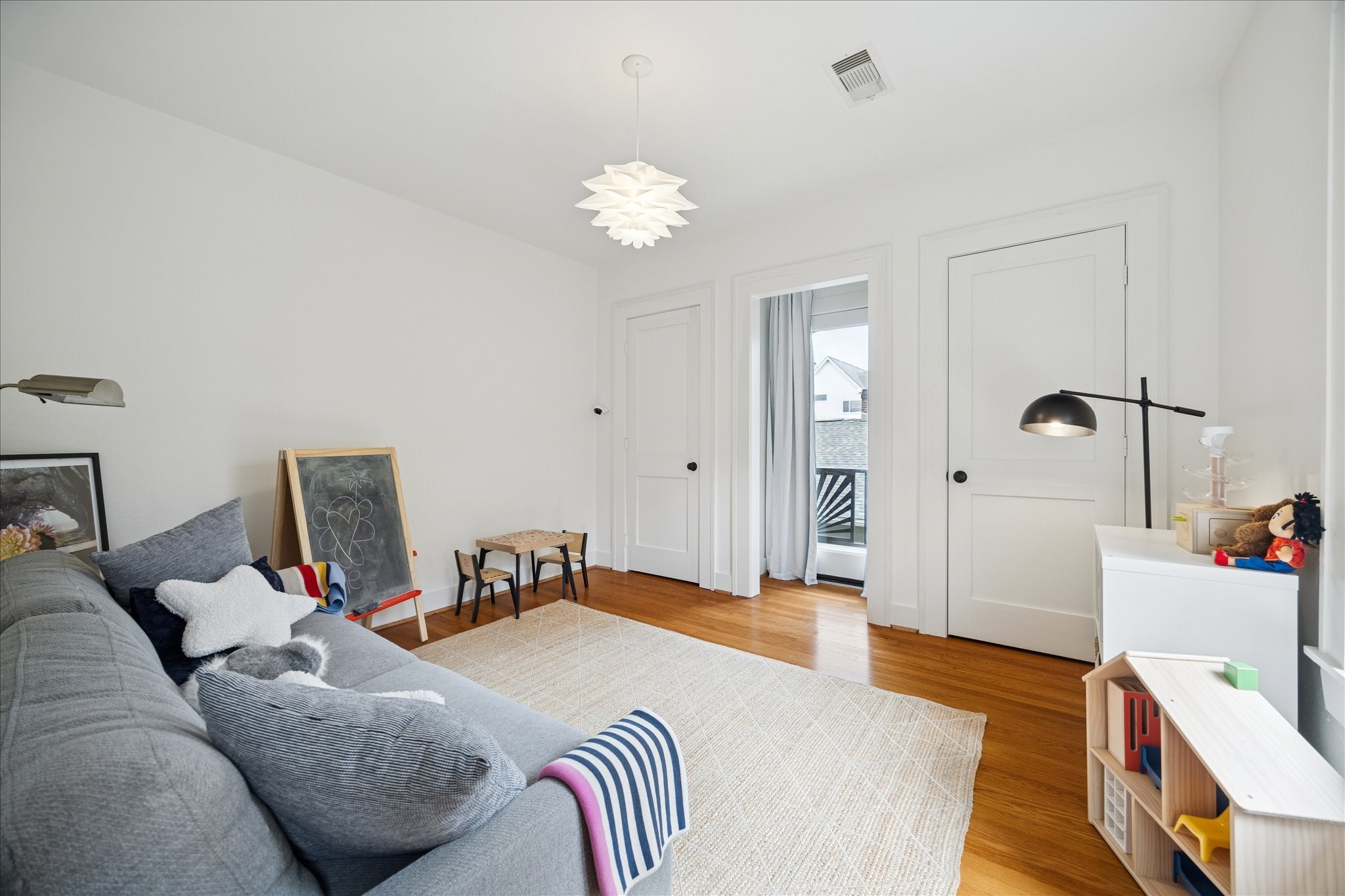 1412 Marshall Street Houston, TX 77006 - Photo 24 of 35