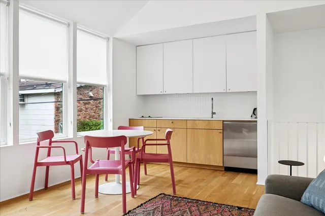 $1,200,000 | 1412 Marshall Street, Houston, TX 77006