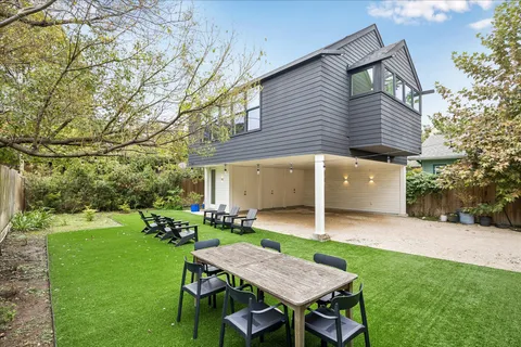 $1,200,000 | 1412 Marshall Street, Houston, TX 77006