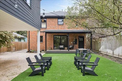 $1,200,000 | 1412 Marshall Street, Houston, TX 77006