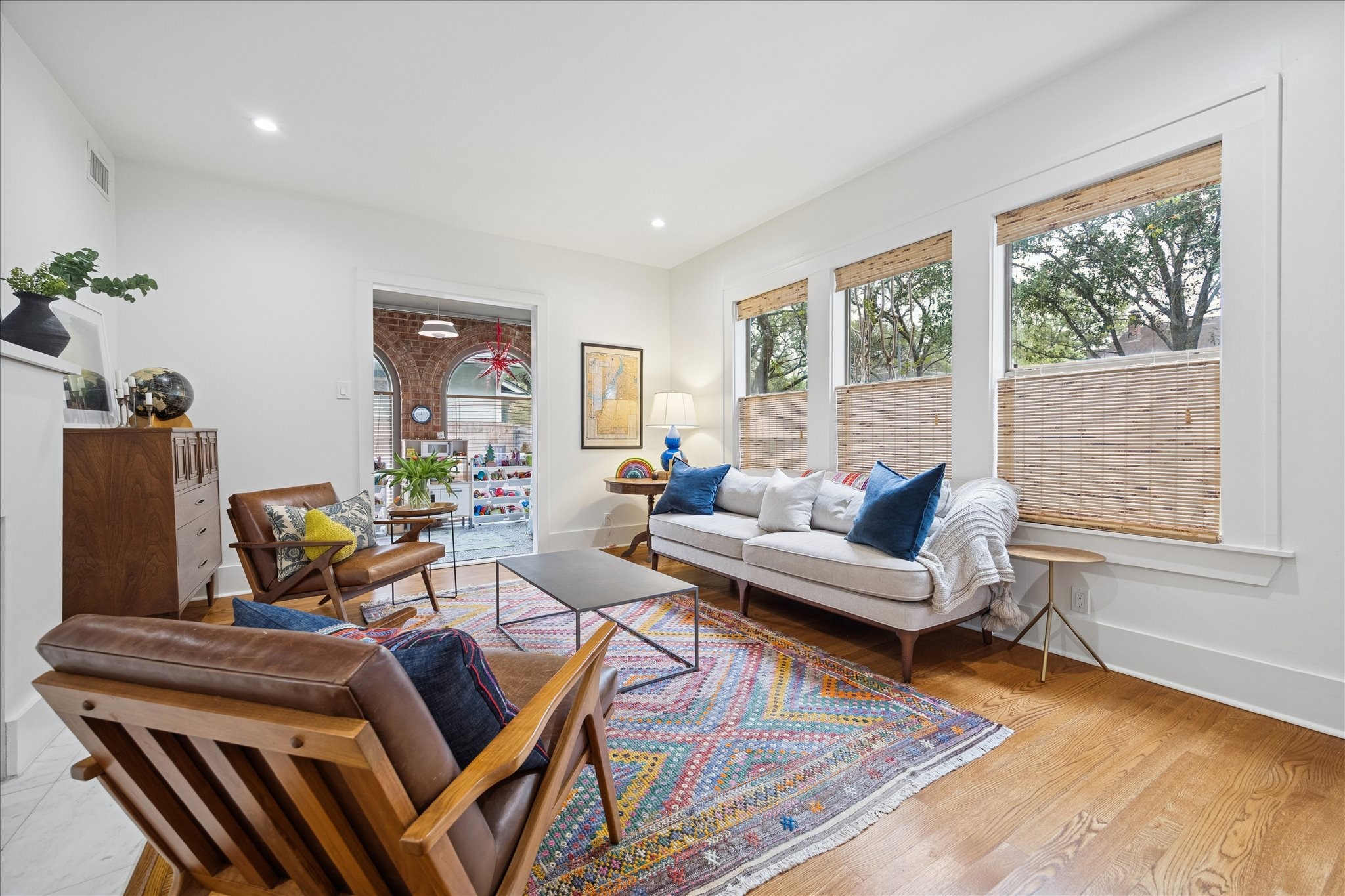 1412 Marshall Street Houston, TX 77006 - Photo 5 of 35