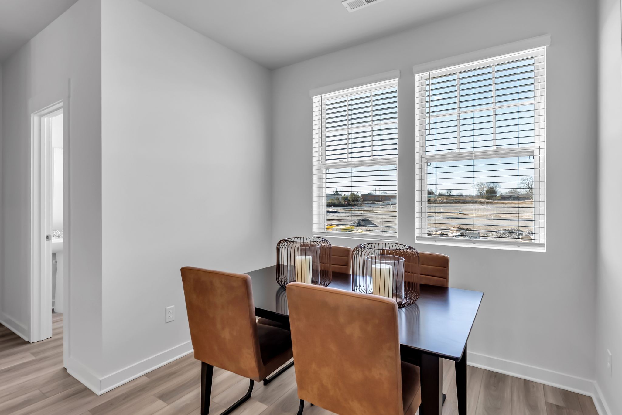 516 Hinton Street Lebanon, TN 37090 - Photo 11 of 24 a dining room with furniture and window