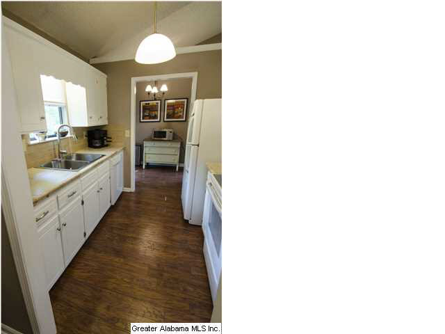 4612 Sylvaner Lane Birmingham, AL 35244 - Photo 10 of 25