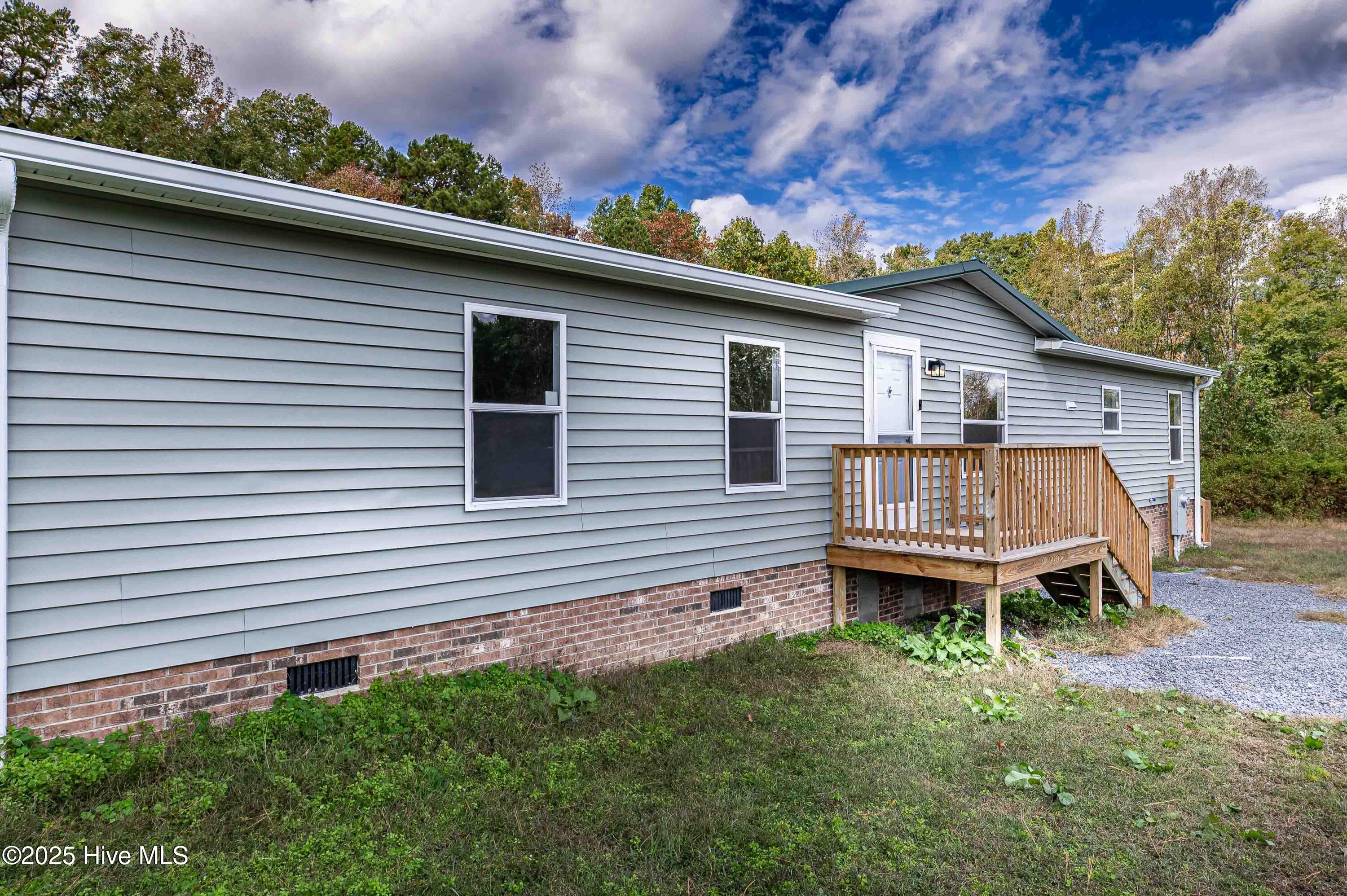 132 Smith Lk Road Star, NC 27356 - Photo 5 of 39 251019-132 Spring Lake --10