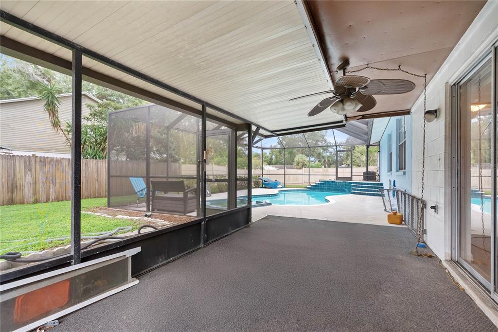 1256 Foggy Ridge Parkway Lutz, FL 33559 - Photo 21 of 31