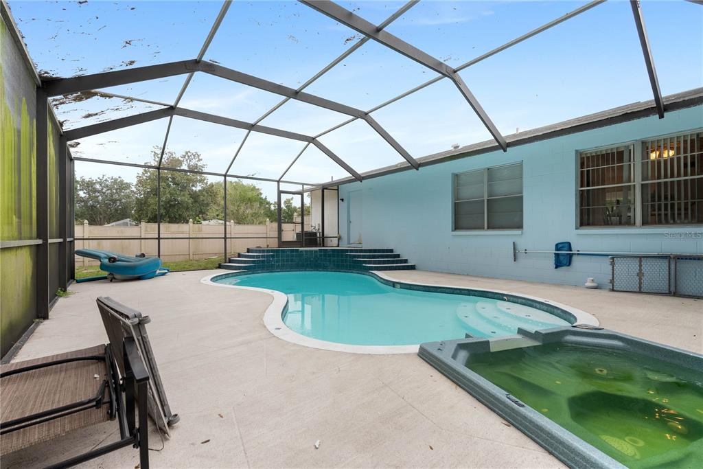 1256 Foggy Ridge Parkway Lutz, FL 33559 - Photo 23 of 31