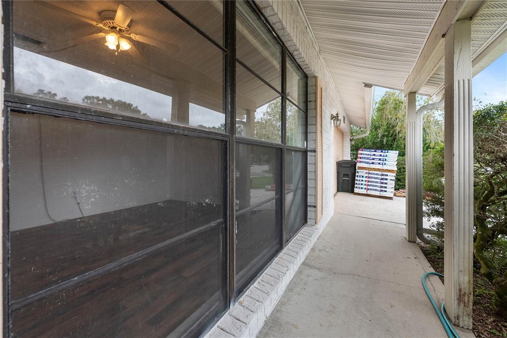 1256 Foggy Ridge Parkway Lutz, FL 33559 - Photo 28 of 31