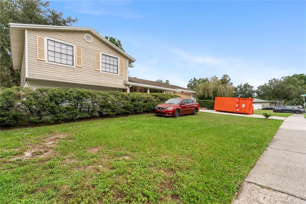 1256 Foggy Ridge Parkway Lutz, FL 33559 - Photo 30 of 31