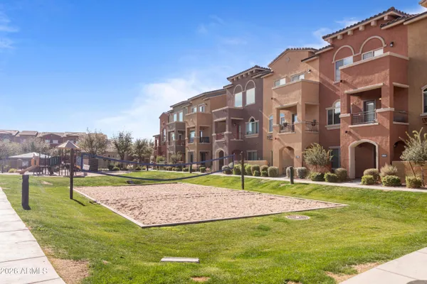 $2,300 | 240 West Juniper Avenue, Unit 1121, Gilbert, AZ 85233