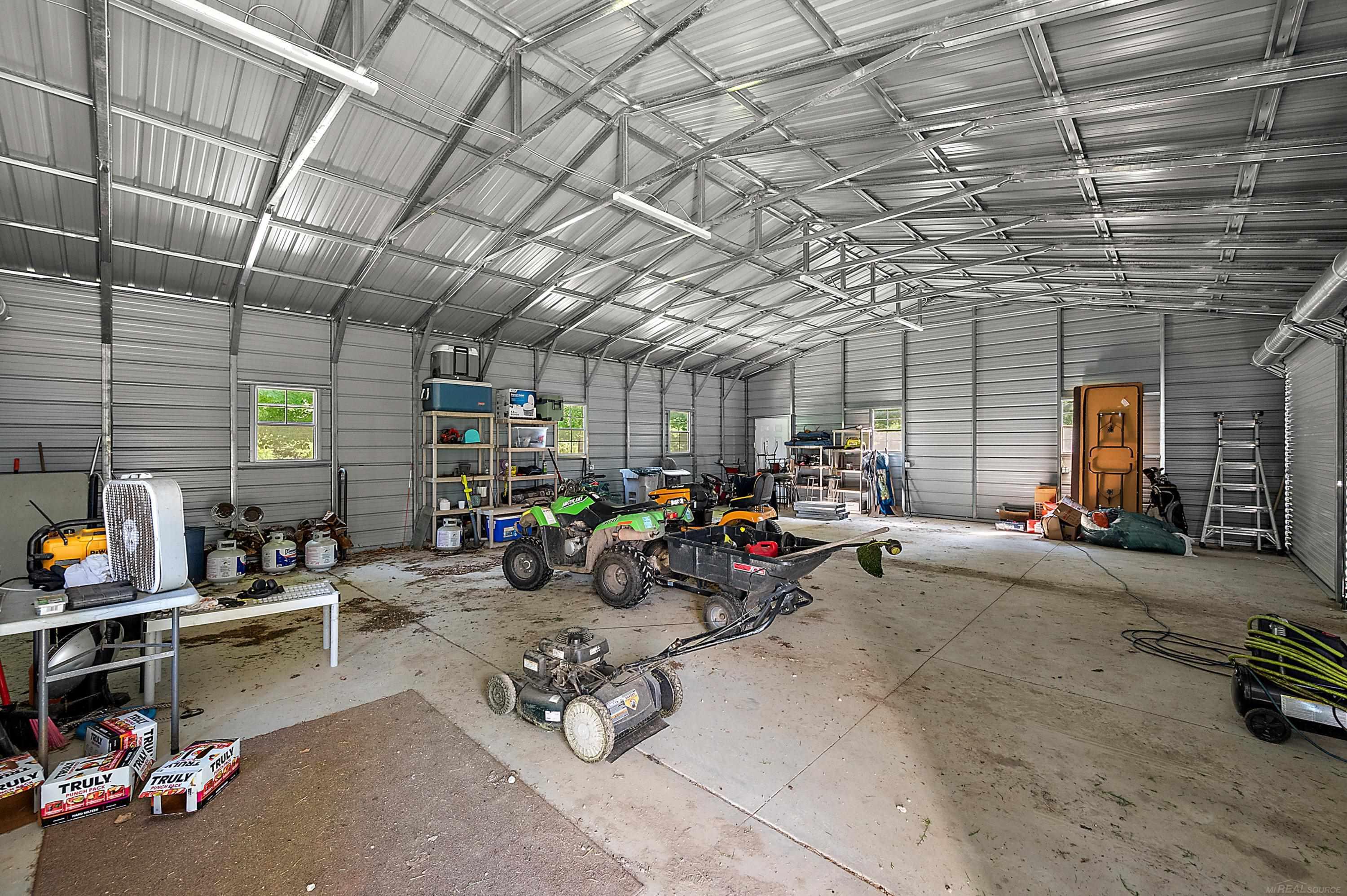 149 East Hunters Creek Road Lapeer, MI 48446 - Photo 51 of 71 50215016-92563b93-dd06-4d32-a0d7-99e71f1389ef.JPG