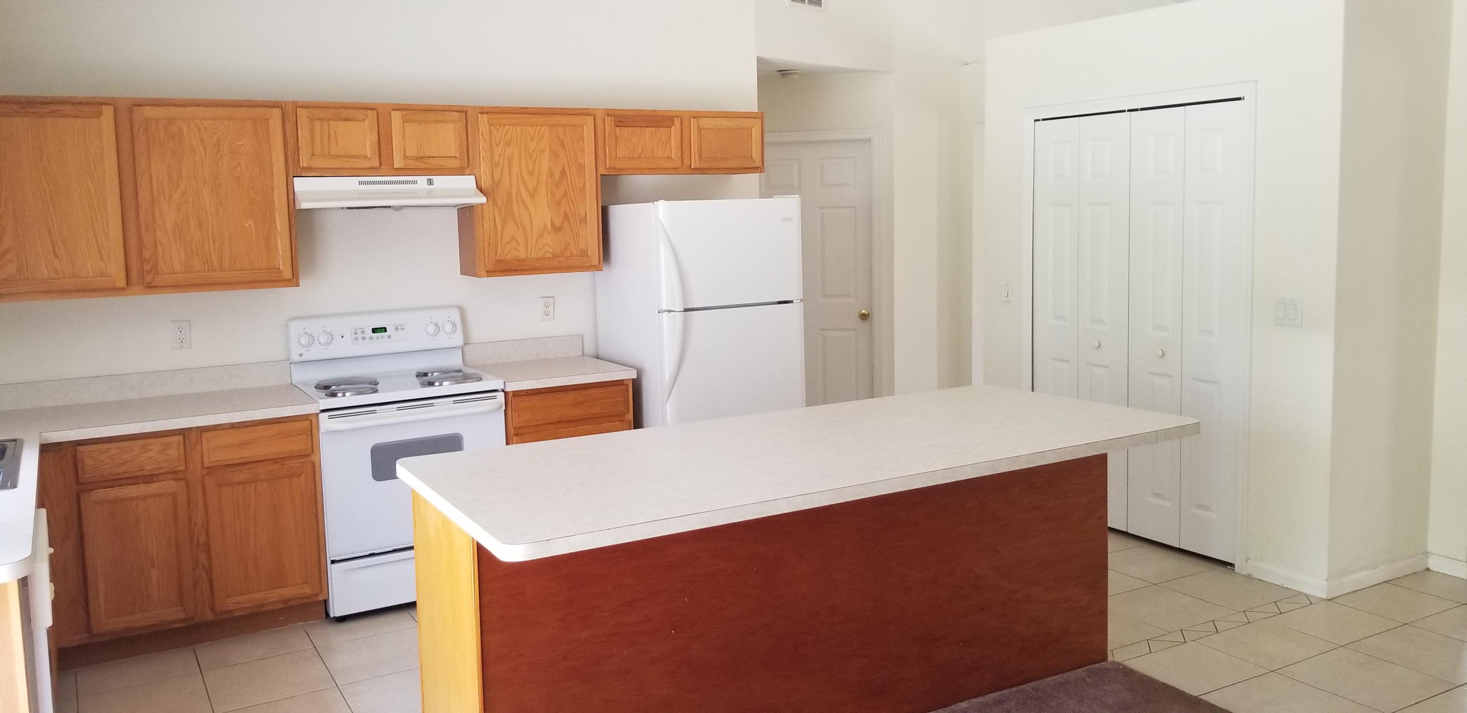 511 Northwest Selvitz Road Port St. Lucie, FL 34983 - Photo 5 of 13 20190202_120707