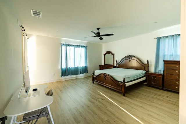 a view of an empty walk in closet