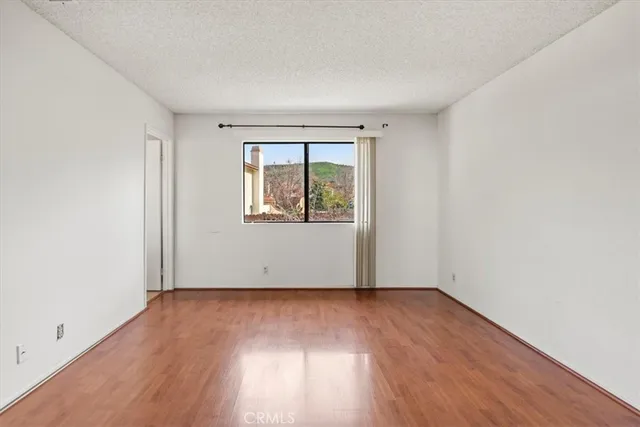 $749,900 | 832 Chelsea Court, Simi Valley, CA 93065