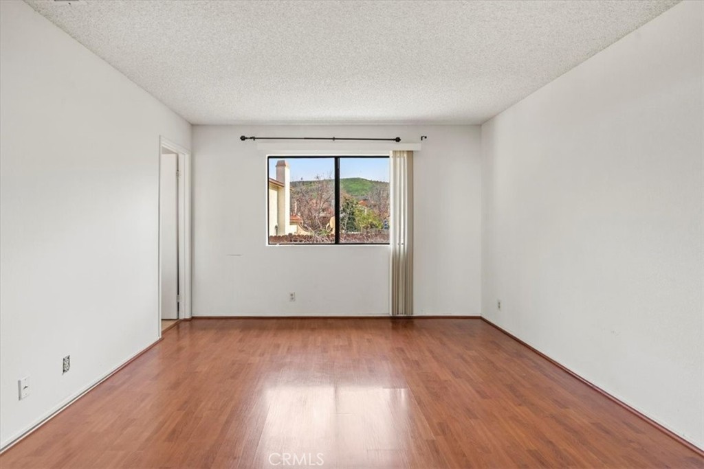 832 Chelsea Court Simi Valley, CA 93065 - Photo 15 of 26