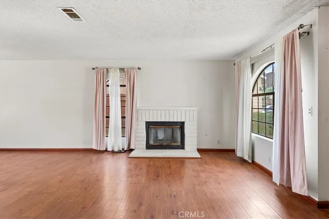 $749,900 | 832 Chelsea Court, Simi Valley, CA 93065