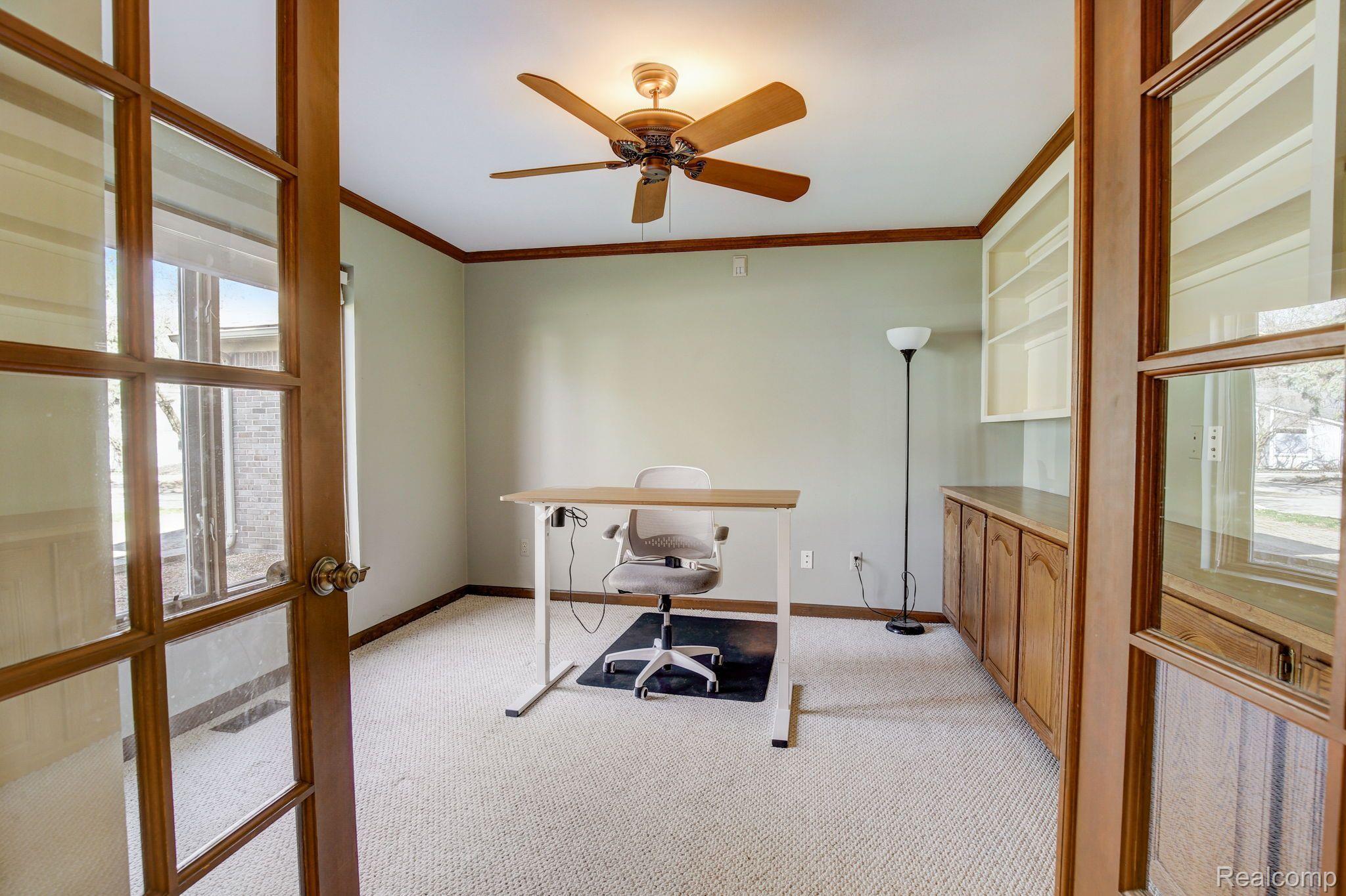 41773 Waterfall Road Northville, MI 48168 - Photo 10 of 55