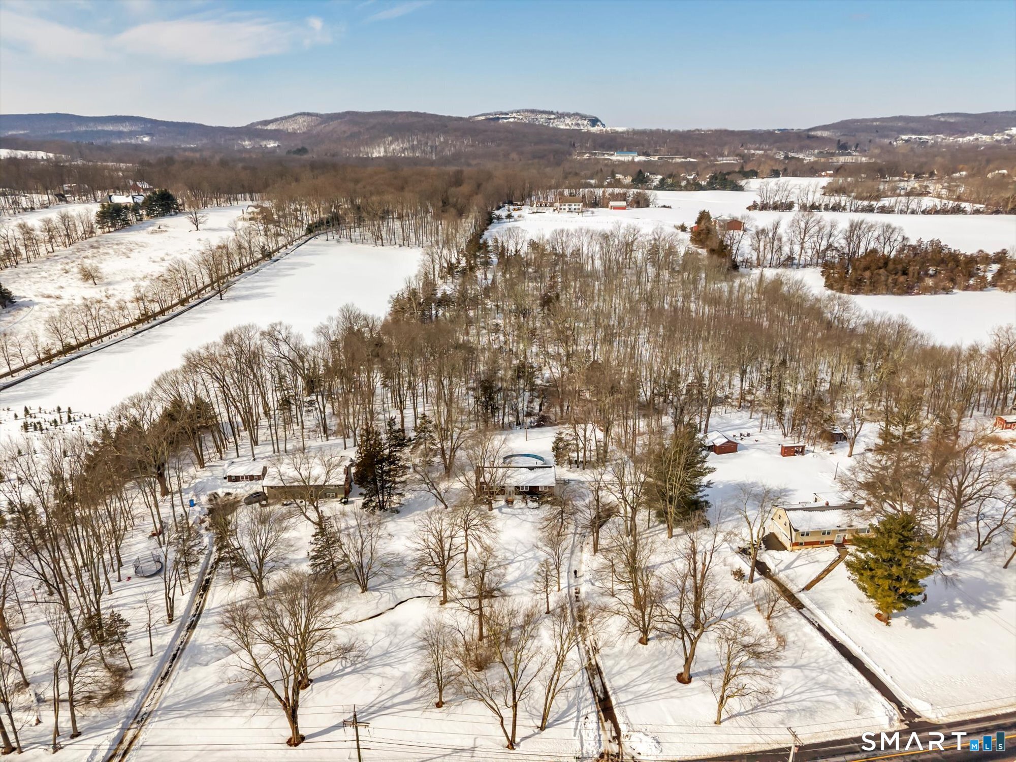 147 Tuttle Road Durham, CT 06422 - Photo 12 of 38