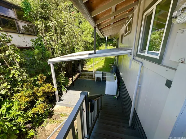 $4,200 | 2454 Waolani Avenue, Unit A, Honolulu, HI 96817