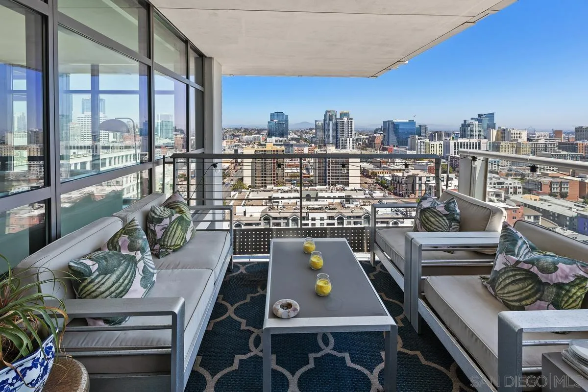 645 Front Street, Unit 2004 San Diego, CA 92101 - Photo 44 of 47