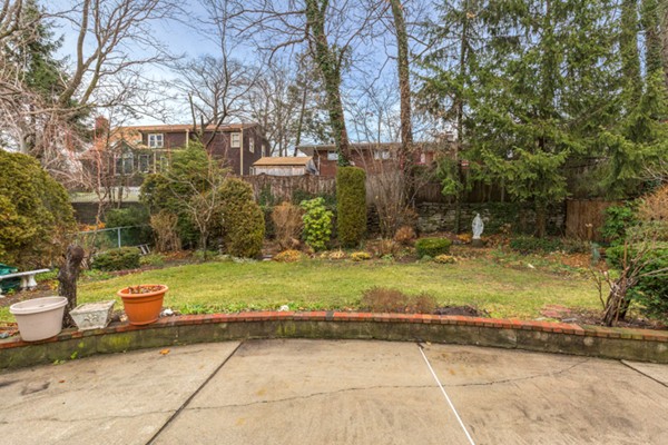 27 Running Brook Road Boston, MA 02132 - Photo 27 of 30 Gallery Image 27