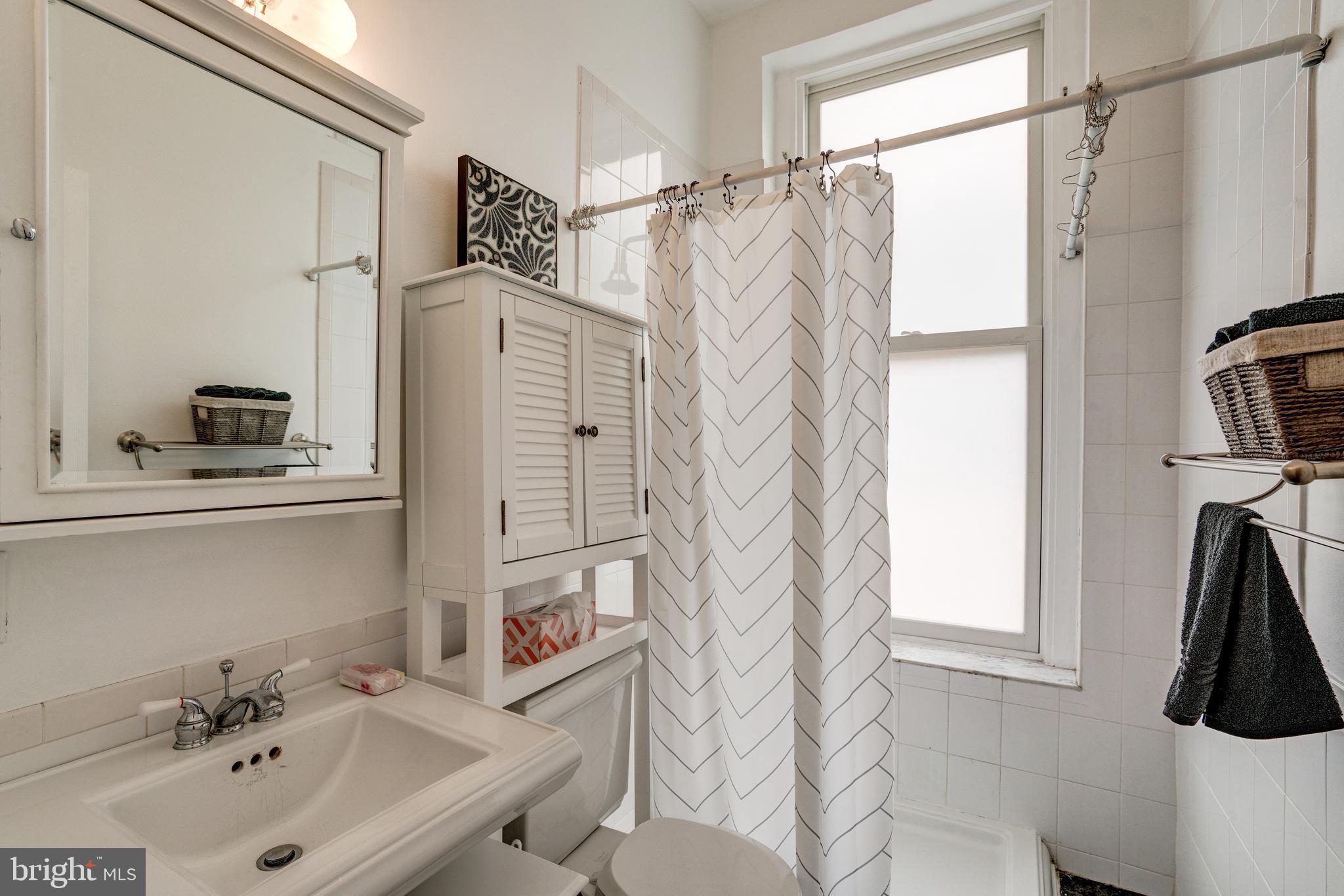 333 2nd Street Northeast, Unit 204 Washington, DC 20002 - Photo 16 of 17